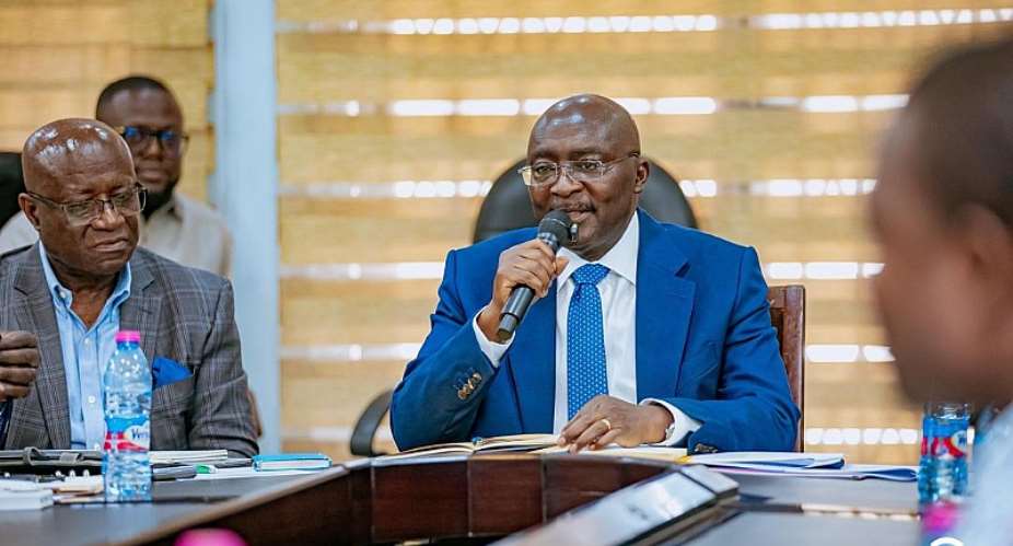 Bawumia calls for paradigm shift in Ghana’s healthcare policies after meeting GMA leadership