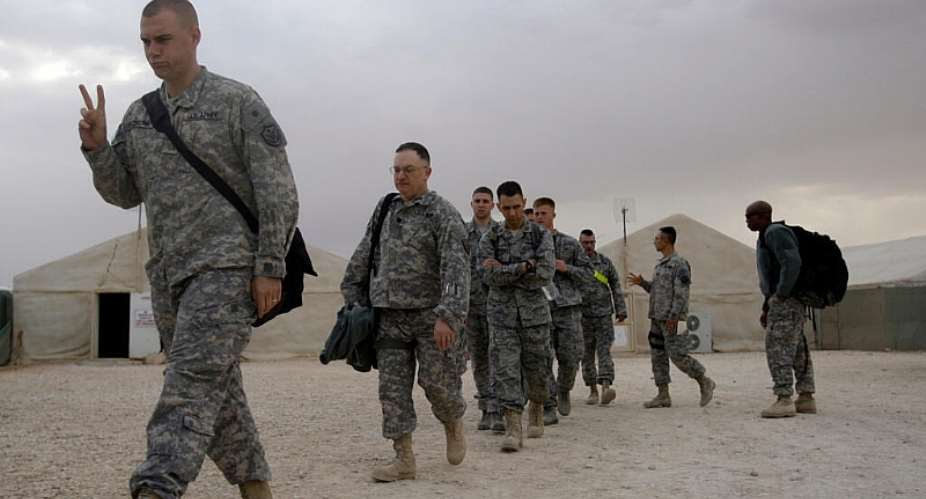US soldiers at Al-Asad Air Base, west of Baghdad, during the US-led coalition mission against the Islamic State group, which formally ended in Iraq on 30 September 2026. - AP Photo/Khalid Mohammed - Khalid Mohammed