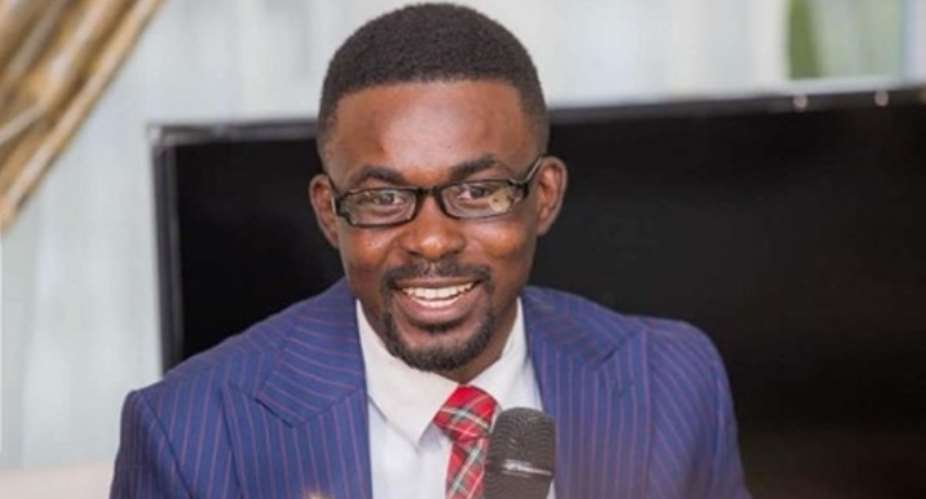 MenzGold Customers Tackle NAM1 After Signing New Artiste