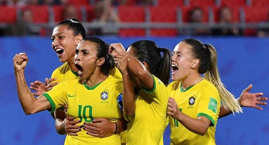 Brazil equalises pay for women's, men's national football teams