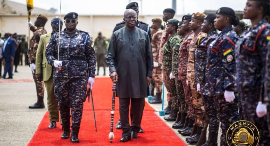Otumfuo returns to Kumasi to rapturous welcome after 10-day US visit