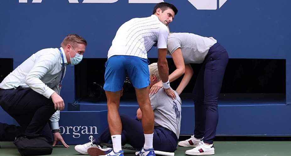 Novak Djokovic Disqualfiied From US Open After Striking Lineswoman With Ball