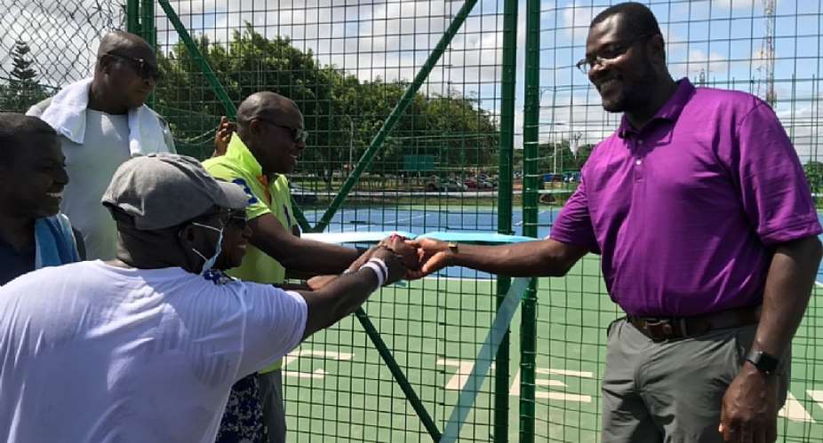 Atomic Tennis Club rededicates tennis courts