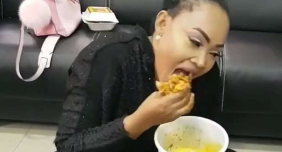 Actress, Mercy Aigbe Shows off her love for Food, Plans to add Weight