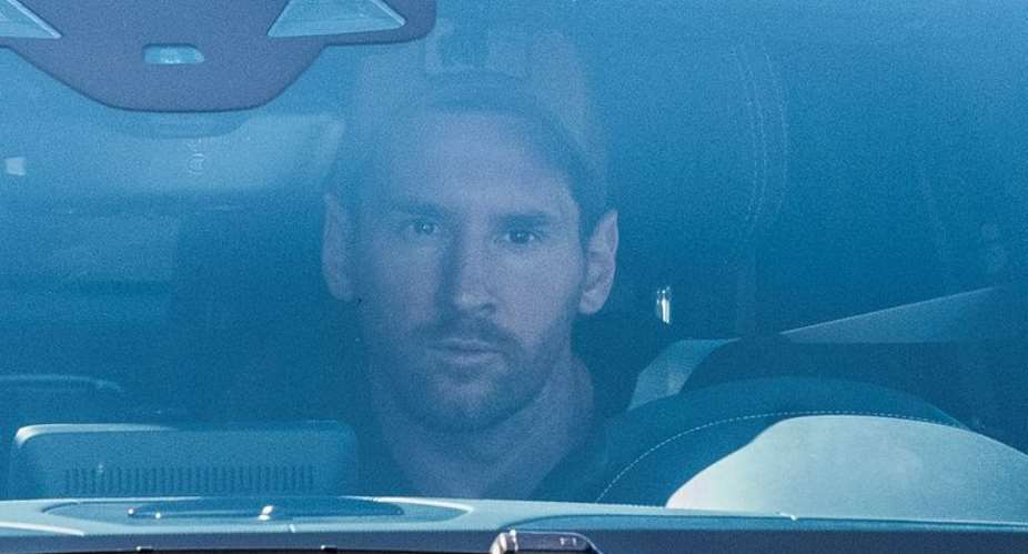 Lionel Messi arrives at Barcelona training grounds