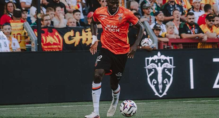 Nathaniel Adjei stars as FC Lorient upset RC Lens in Ligue 1
