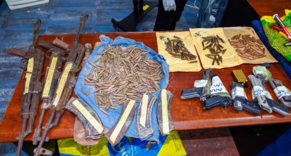 Police arrest mother of suspected Nsawam highway robbery leader forhidinggun; four suspects grabbed