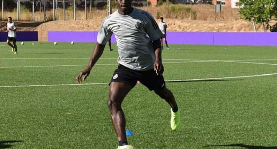 Isaac Amoah Signs 'Pro' Contract With Spanish Side Real Valladolid