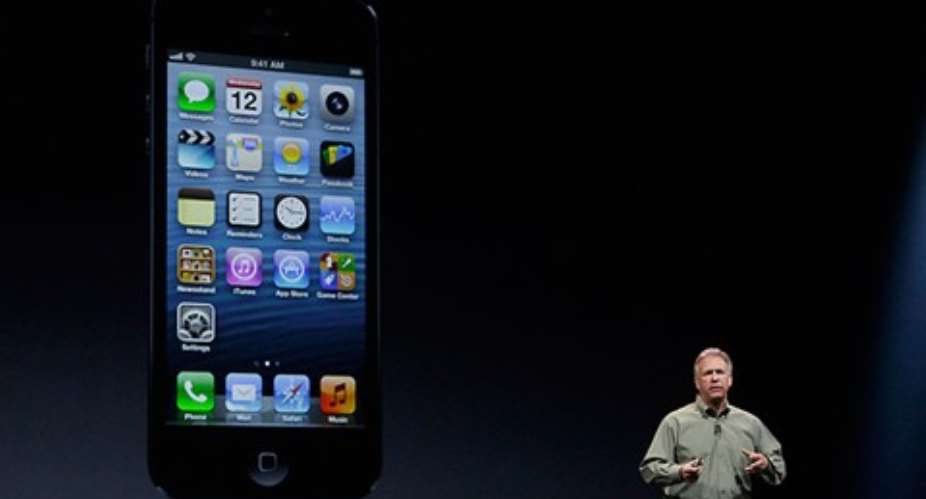 iPhone 5 sold out at most stores across US
