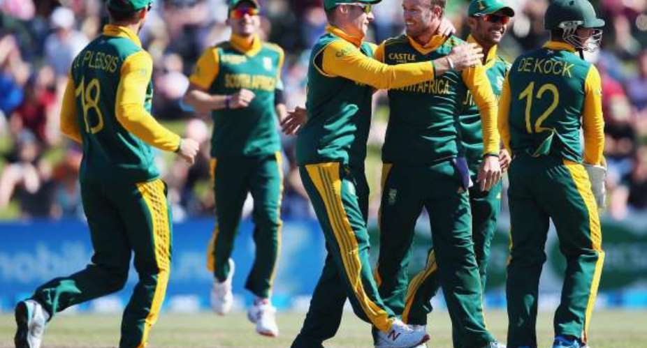 Cricket: AB de Villiers frustrated by New Zealand's resilience in 2nd ODI