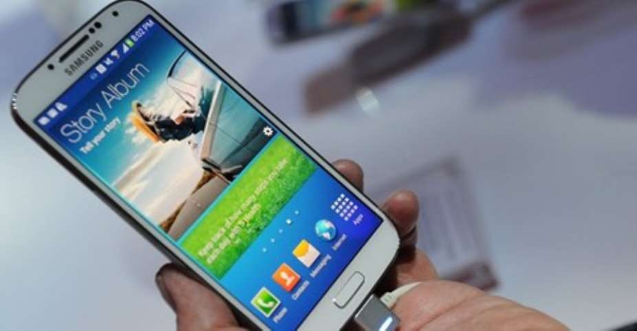 Samsung has released a version of its Galaxy S4 handset which supports the LTE-A technology