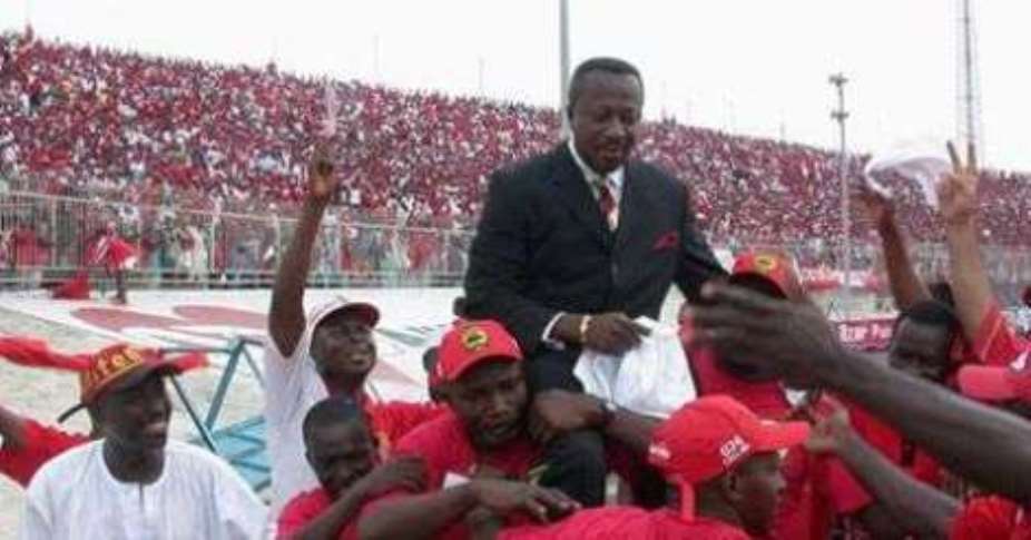 Sylvestre Asare Owusu: Ex-Kotoko boss installed as Bantamahene