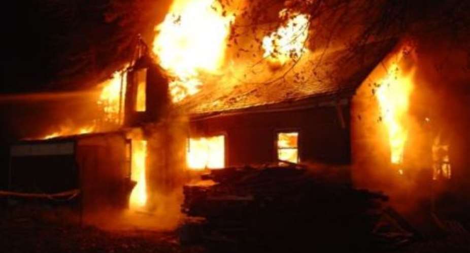 Wamfie chief's palace razed down by fire