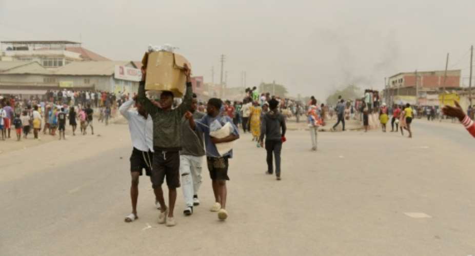 A July 1 hike in fuel protests has sparked several demonstrations in Angola, with looting in the capital on Monday.  By - (AFP)