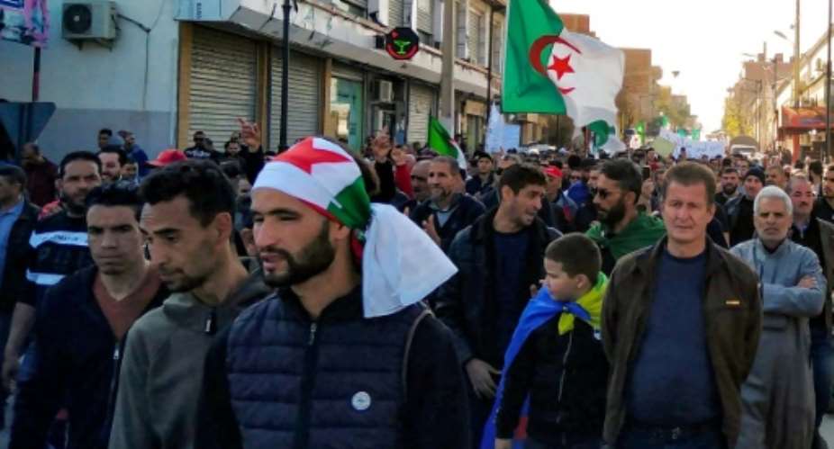 Algerians march in Bordj Bou Arreridj. Today, Algeria's protests are smaller than in spring 2019, but the Hirak movement remains strong.  By Amal BELALLOUFI AFP