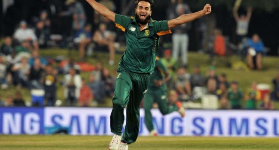 Amla century sets up South African win