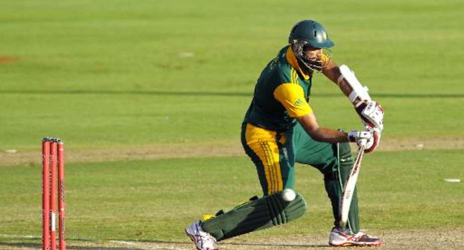South Africa's batsman Hashim Amla plays a shot during the 5th One Day International cricket match South Africa vs West Indies on January 28, 2015 in Centurion, South Africa.  By Gianluigi Guercia AFP