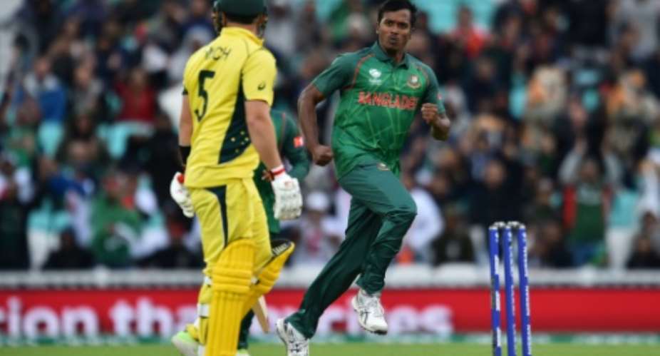 Bangladesh bowler Rubel Hossain R celebrates after dismissing Australia's Aaron Finch leg before wicket during the ICC Champions Trophy match at The Oval in London on June 5, 2017.  By Glyn KIRK AFPFile