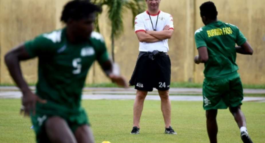 Burkina Faso's coach Paulo Duarte attends a training session in Libreville on January 31, 2017.  By GABRIEL BOUYS AFP