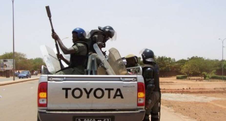 Anti-riot gendarmes patrol in Ouagadougou.  By Ahmed Ouoba AFP