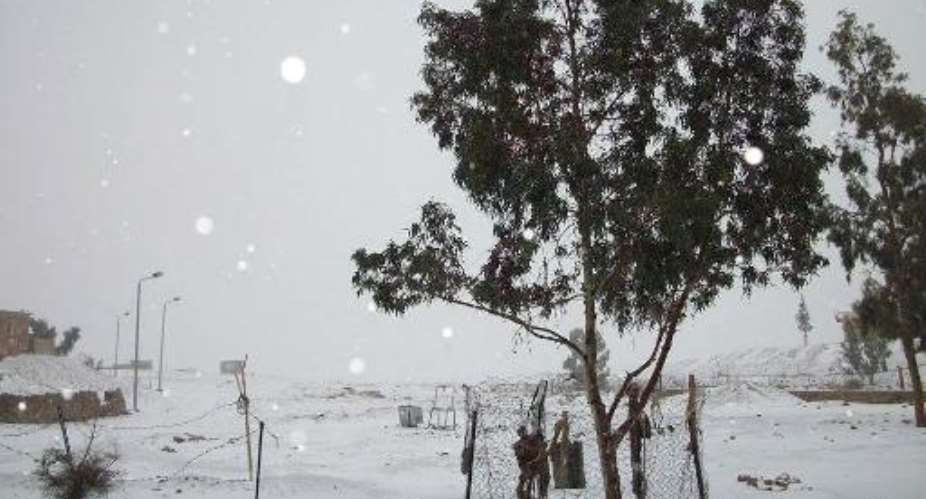 Snow covers the scene in Egypts Sinai Peninsula n December 13, 2013.  By  (AFP)