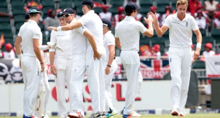 England bowled out South Africa for 313 in the third Test in Johannesburg on January 15, 2016.  By Gianluigi Guercia AFP