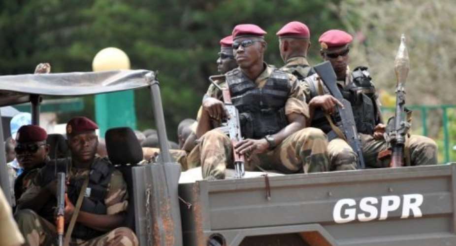 Soldiers patrol in Duekoue.  By Sia Kambou (AFP/File)