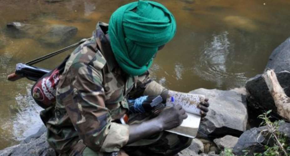 A rebel fighter in Blue Nile state.  By Hannah Mcneish (AFP/File)