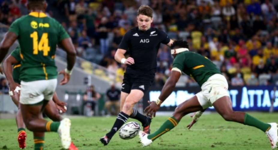In a torrid affair with a high error count in Townsville, the All Blacks led 13-11 at half-time and both sides traded penalties through the second half until Barrett landed the killer blow with two minutes remaining.  By Patrick HAMILTON AFP
