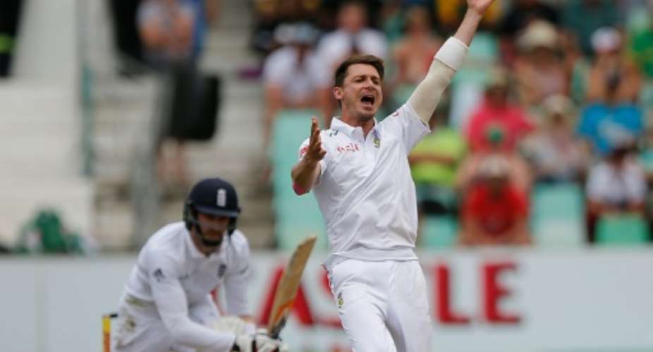 South Africa fast bowler Dale Steyn appeals for the wicket of England batsman Steven Finn on the second day of the first Test against England at Kingsmead Stadium in Durban on December 27, 2015.  By Marco Longari AFPFile