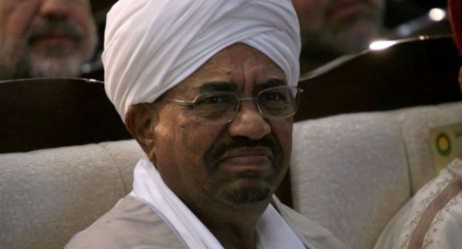 Sudanese President Omar al-Bashir attends a conference of Islamists in Khartoum on November 15, 2012.  By Ashraf Shazly (AFP/File)