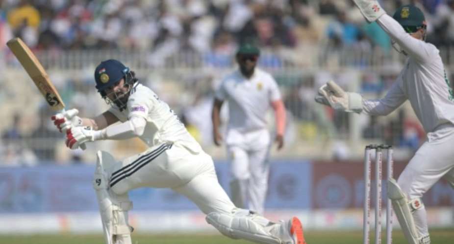 KL Rahul (L) made an attritional 39 which was still the highest individual score after the first two days of the first Test against South Africa.  By DIBYANGSHU SARKAR (AFP)