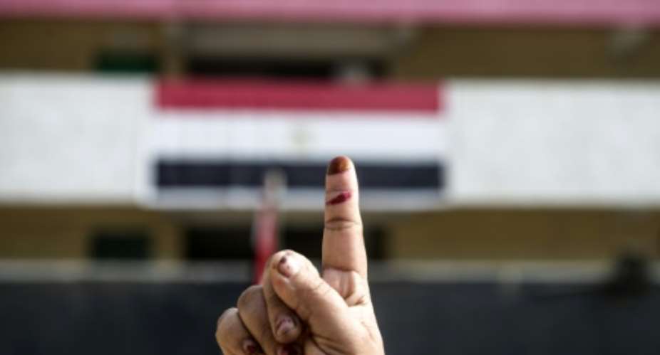 Less than third of voters turn out in Egypt election