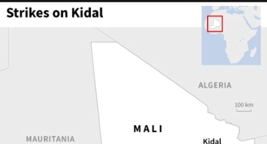 Mali: air strikes on Kidal.  By Sophie RAMIS, Vincent LEFAI AFP