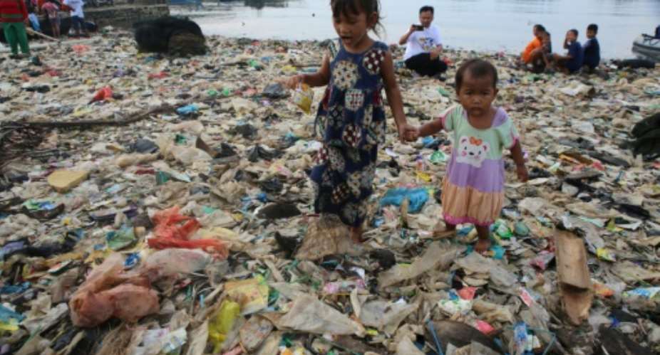 Plastic garbage at Lampung Bay, on the southern tip of the Indonesian island of Sumatra.  By PERDIANSYAH (AFP)