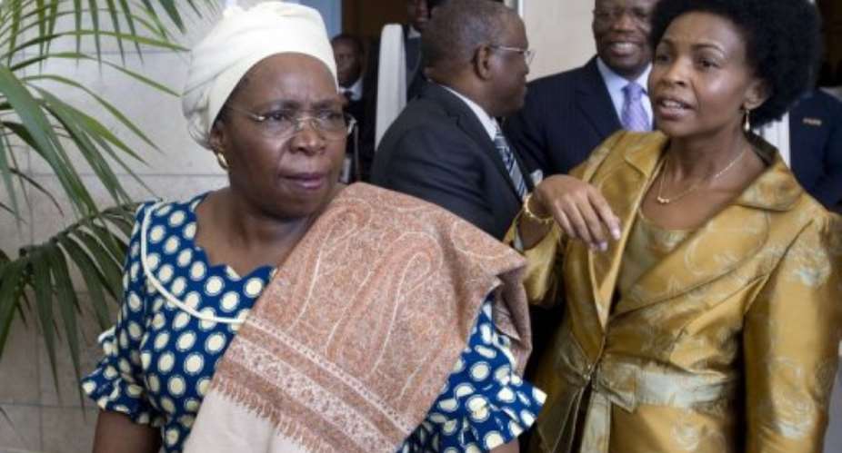 South African Home Affairs Minister Nkosazana Dlamini-Zuma (L) and South African Foreign Minister Maite Nkoana-Mashabane.  By Rodger Bosch (AFP)