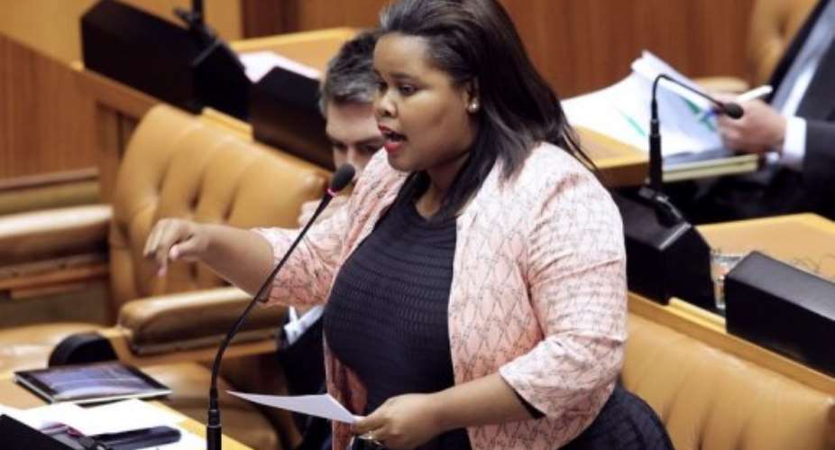 Democratic Alliance parliamentary leader Lindiwe Mazibuko speaks on November 15, 2012, in parliament in Cape Town.  By  AFPFile