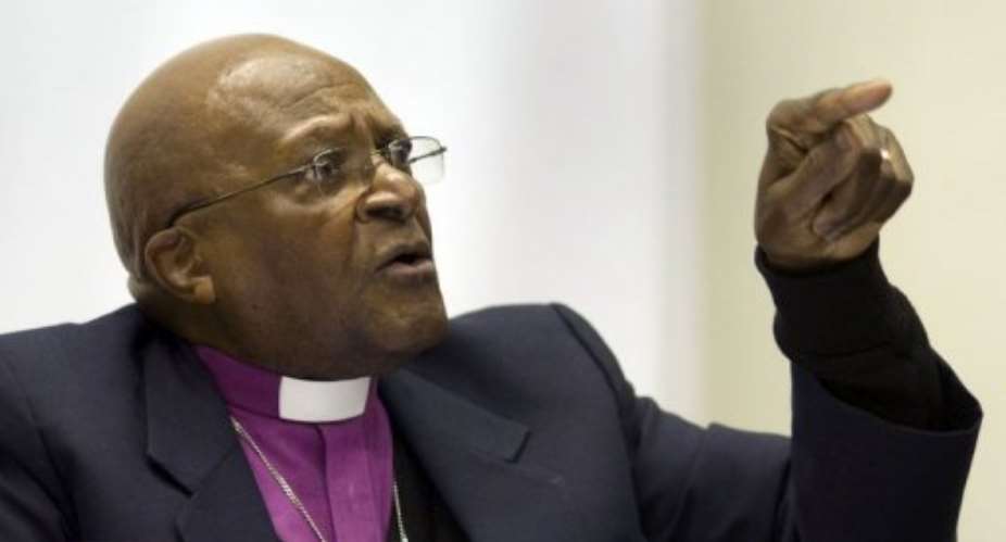 A petition called on a Washington state university to withdraw an invitation to Desmond Tutu.  By Rodger Bosch AFP