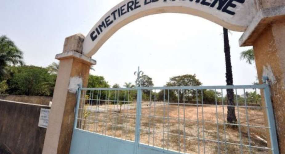 The Kantene cemetery, a graveyard for the victims of the Joola.  By Seyllou (AFP/File)