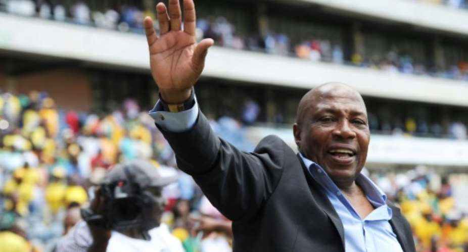 'Shakes' Mashaba became embroiled in a slanging match with SAFA officials.  By Gordon Harnols AFPFile