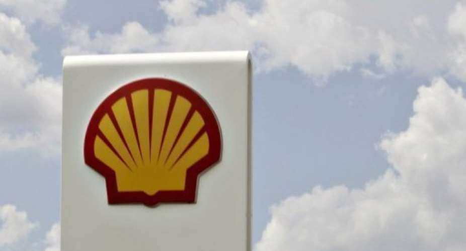 Shell said it was planning to invest $3.9 billion on gas projects and pipeline work in Nigeria.  By Tengku Bahar (AFP/File)