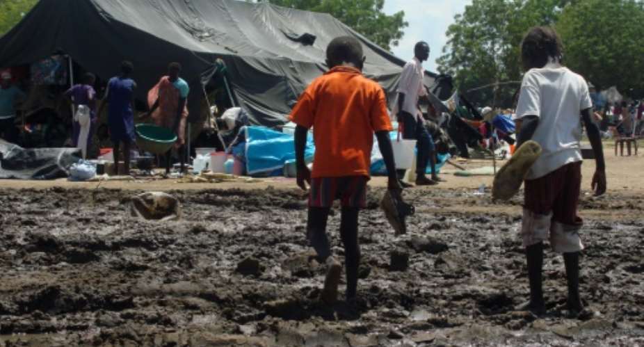 Fighting raged for four days in the South Sudanese capital Juba, leaving hundreds dead and forcing 40,000 to flee their homes.  By Beatrice MategwaUNMISS UNMISSAFP