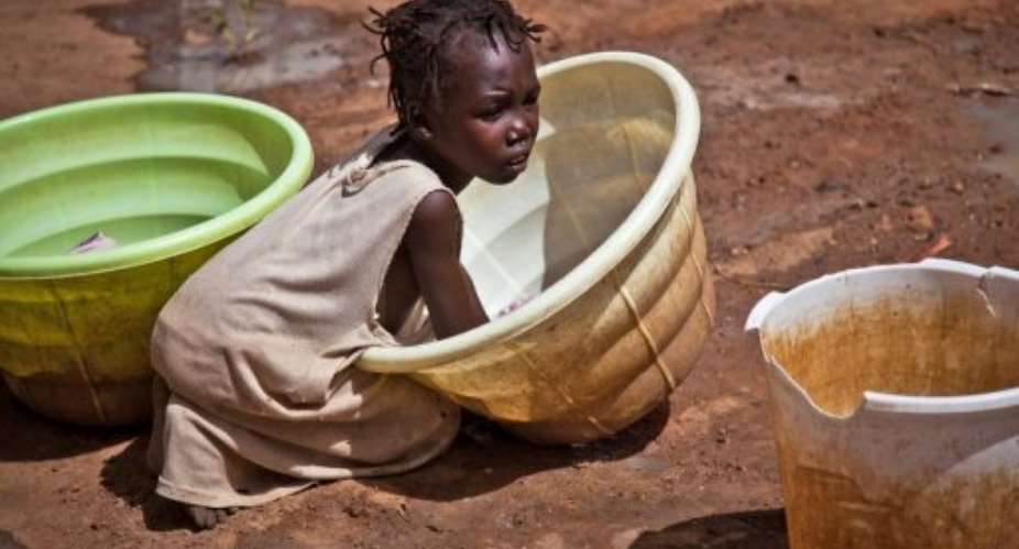 Rains will make already poor conditions in refugee camps even worse, agencies warn.  By Adriane Ohanesian (AFP/File)