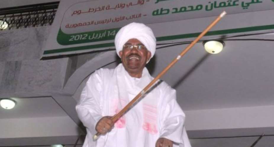 Omar al-Bashir describes the South Sudan regime as an insect that must be swatted.  By EBRAHIM HAMID (AFP)
