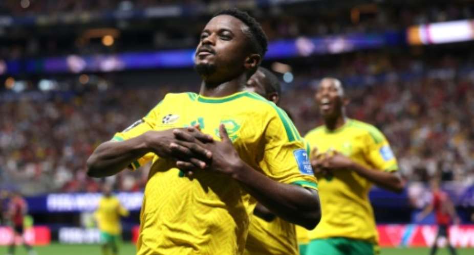 Teboho Mokoenas penalty earned a 1-1 draw for South Africa.  By Lars Baron (GETTY IMAGES NORTH AMERICA/AFP)