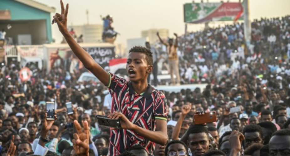 The rally outside Khartoum's army headquarters has continued for over two weeks despite the fall of longtime dictator Omar al-Bashir.  By OZAN KOSE AFP