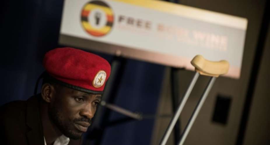 Ugandan singer and opposition MP Robert Kyagulanyi, known by his stage name Bobi Wine, briefs journalist about abuses he says he suffered at the hands of the Ugandan authorities.  By Eric BARADAT AFP