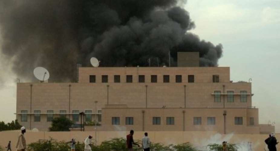 Smoke billows from the US embassy in Khartoum on September 14, 2012, during a protest against an amateur film.  By  (AFP/File)