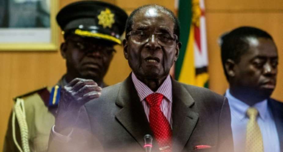 Zimbabwean President Robert Mugabe, whose healt is the subject of frequent speculation, flew to Singapore for medical tests.  By Jekesai NJIKIZANA AFP