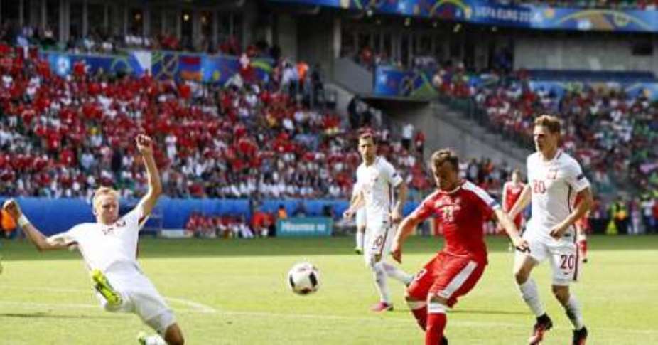 Euro 2016: Poland qualifies for quarter-finals